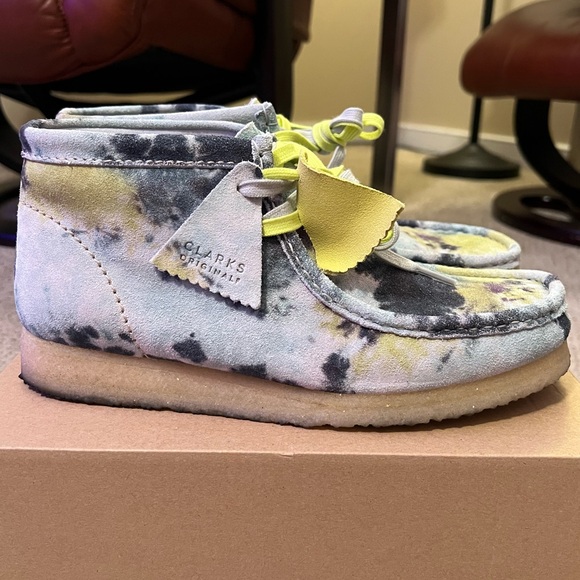 Clarks Other - Clarks Multicolor Chukka Boots